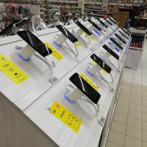 Защита смартфона на стенд